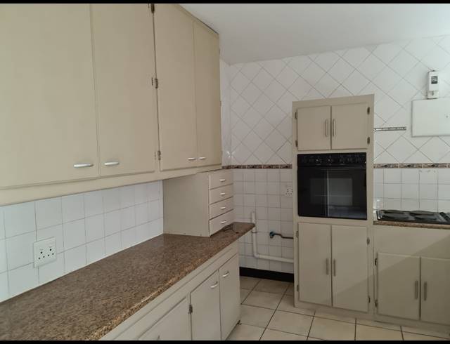 2 BEDROOM TOWNHOUSE FOR SALE IN SASOLBURG EXT 2